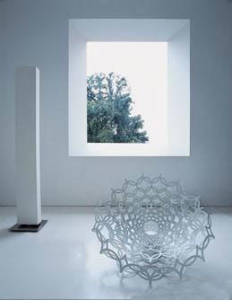 花一樣綻放的鏤空椅子_家具產品_家具熱點_和家裝修家居網